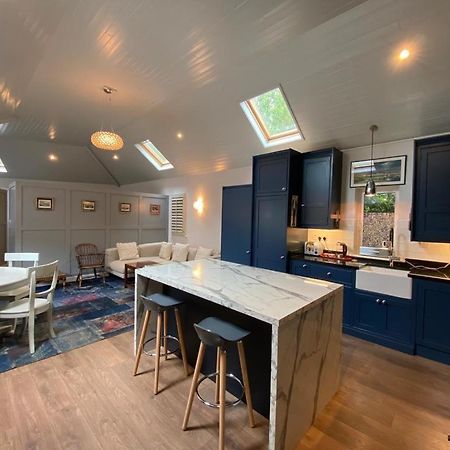 Апартаменти Gem In Connemara Flat Утерард Екстер'єр фото